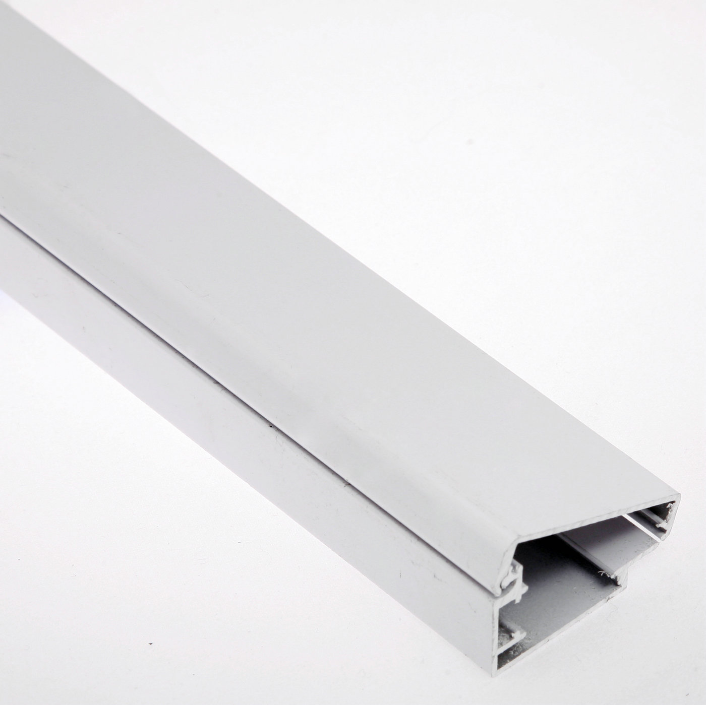 Aluminum profile